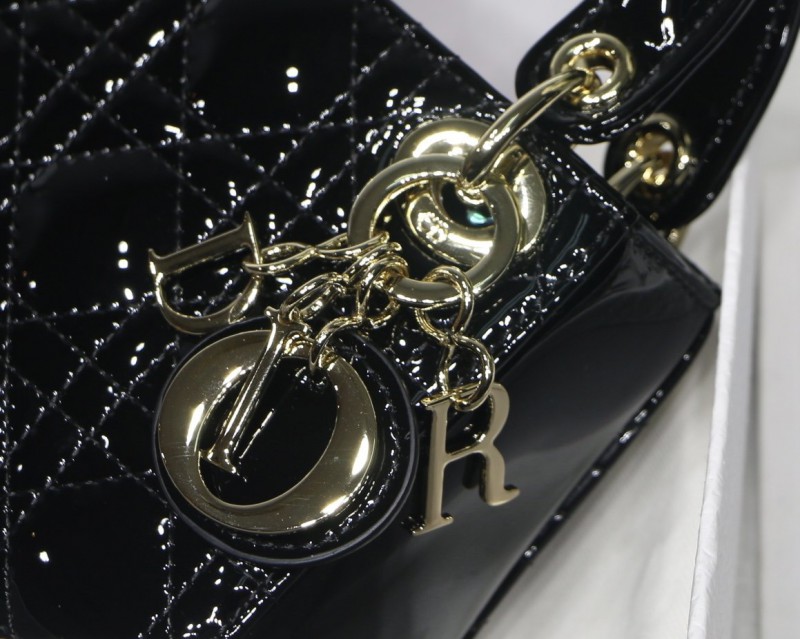 Dior 050 7