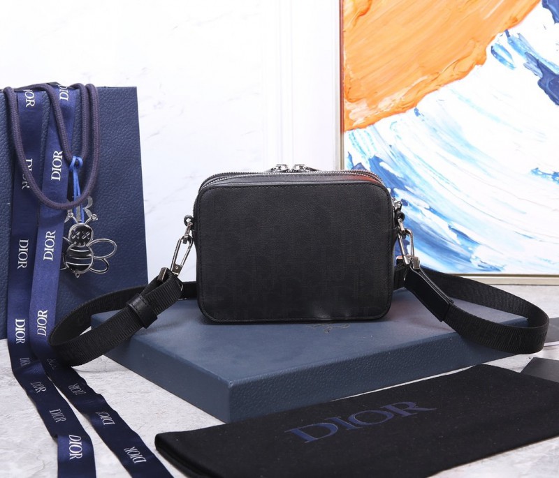 Dior 079 7