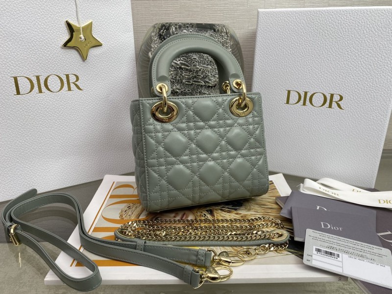Dior 106 7