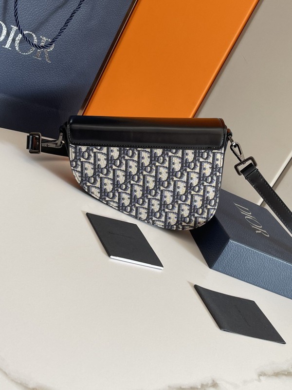 Dior 110 7
