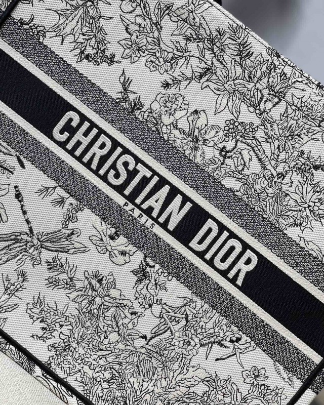 Dior 183 7