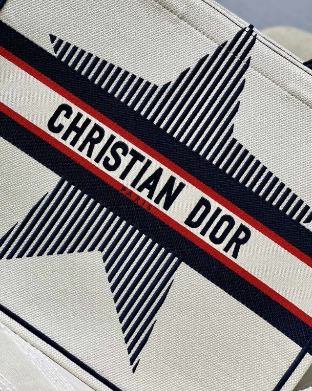 Dior 186 7