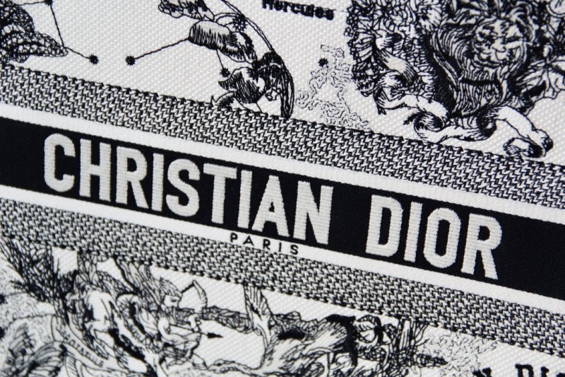 Dior 216 7