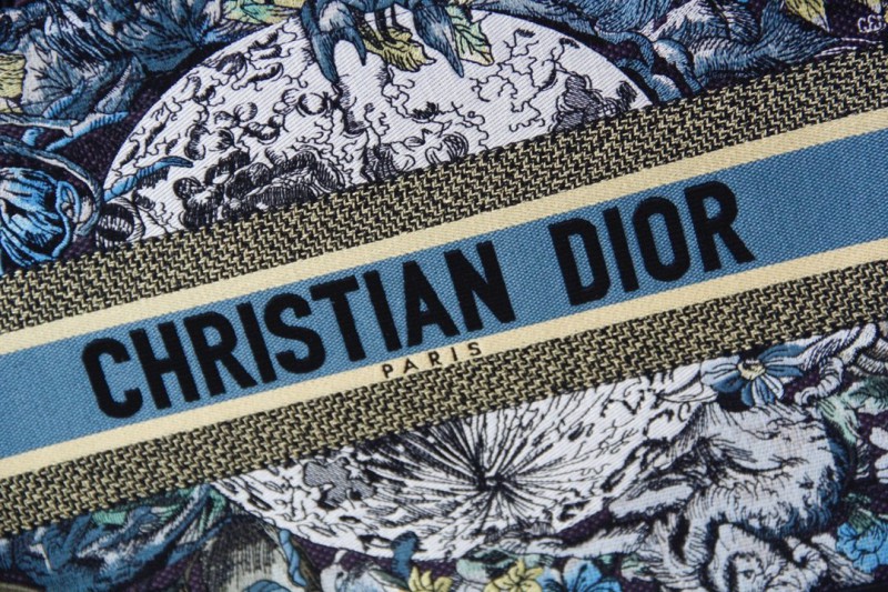 Dior 227 7