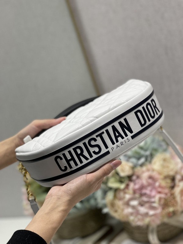 Dior 247 7