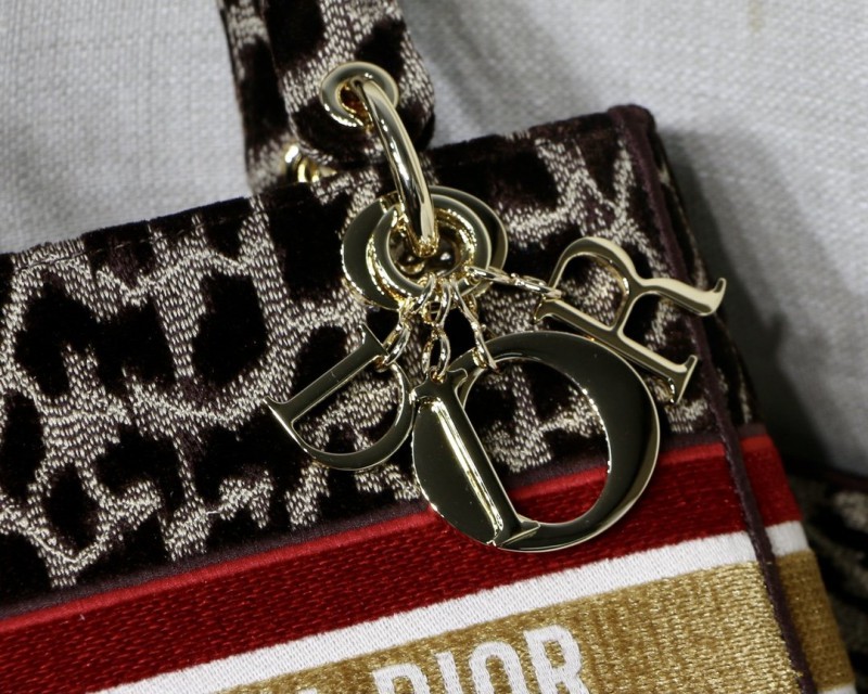 Dior 268 7