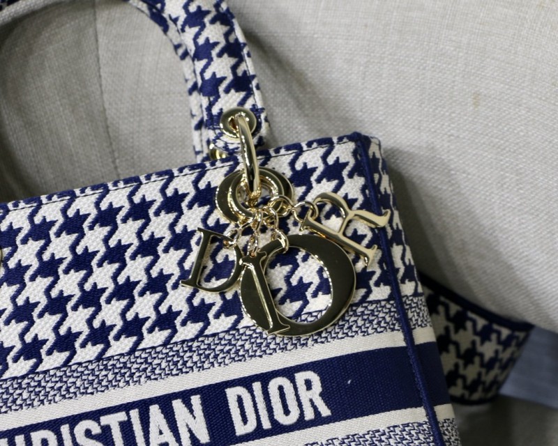 Dior 269 7