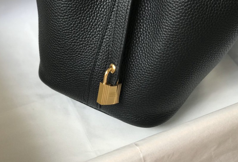 Hermes 024 7