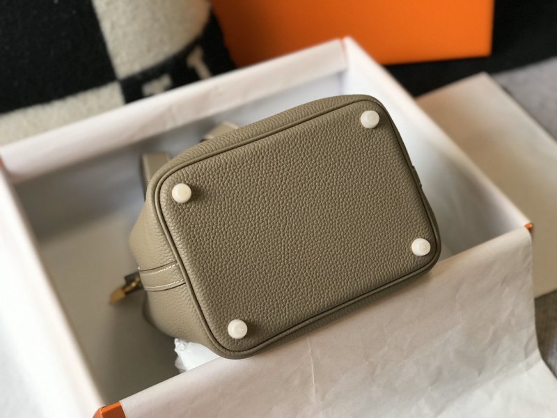 Hermes 031 7