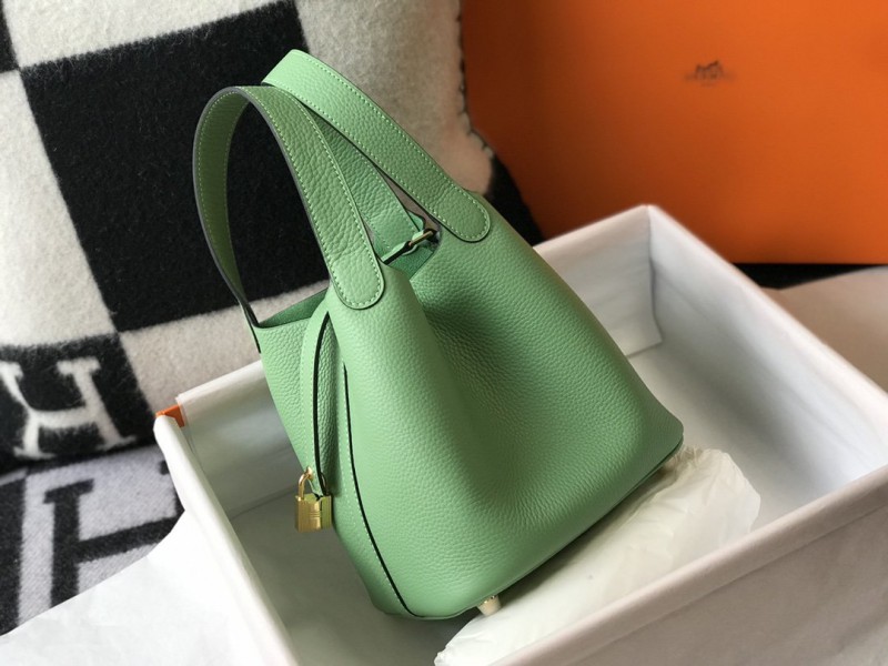 Hermes 035 7