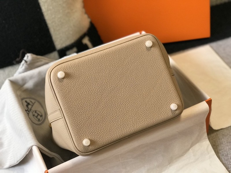 Hermes 041 7