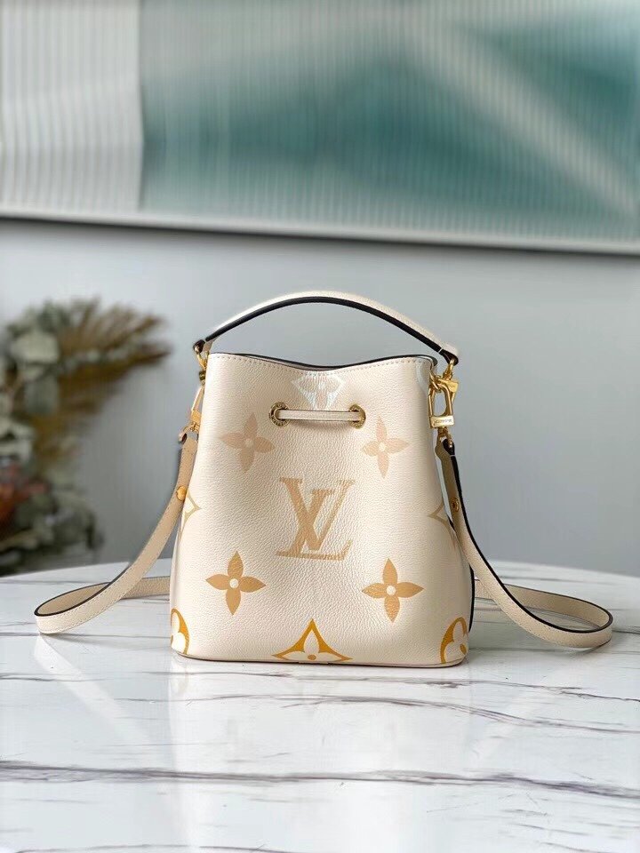 LV 119 7