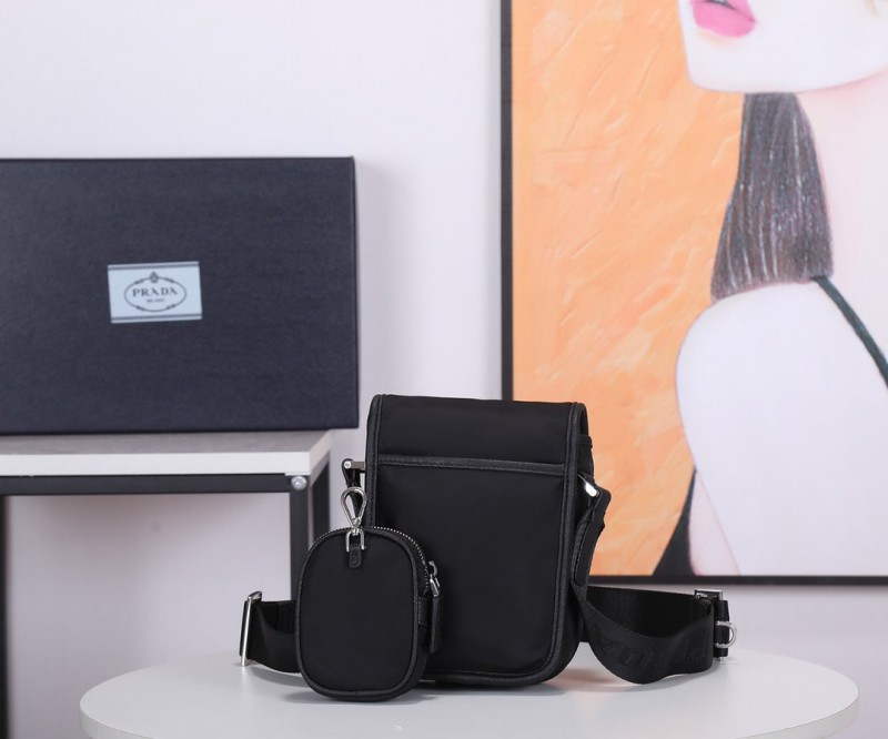 Prada 008 7