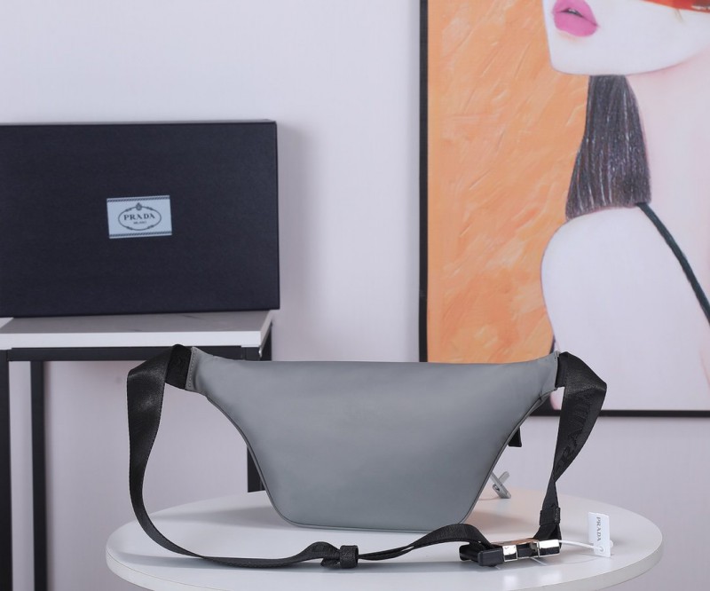 Prada 017 7