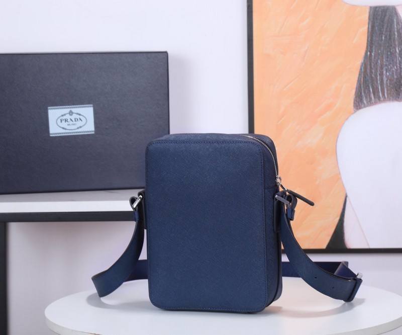 Prada 049 7