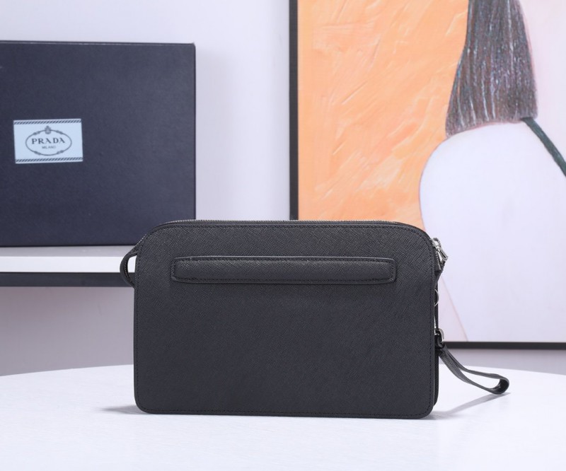 Prada 069 7