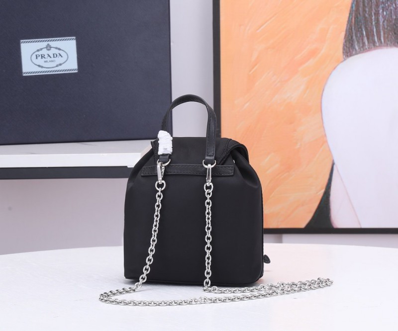 Prada 081 7