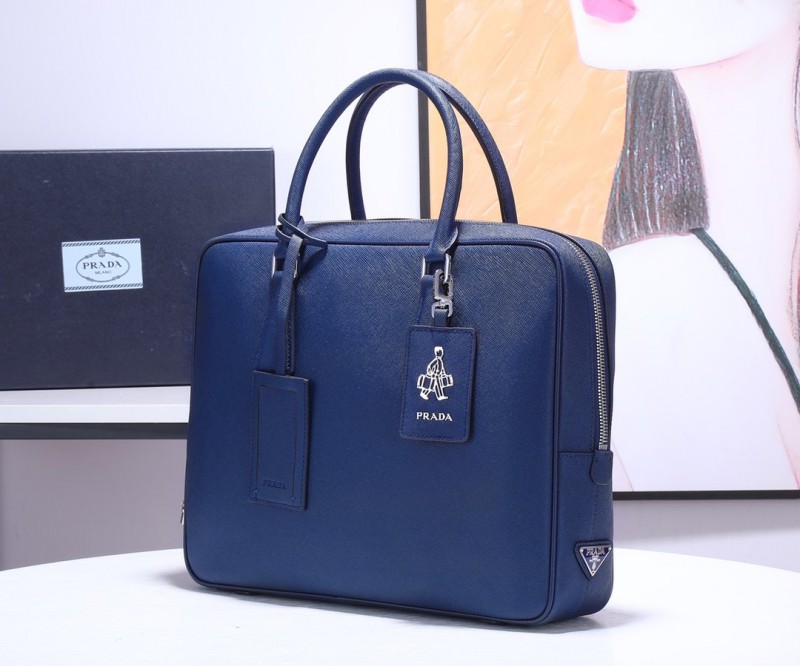 Prada 102 7