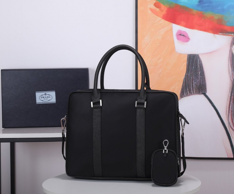 Prada 107 7