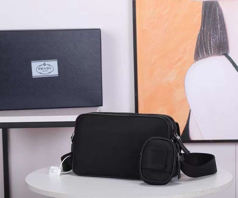 Prada 143 7