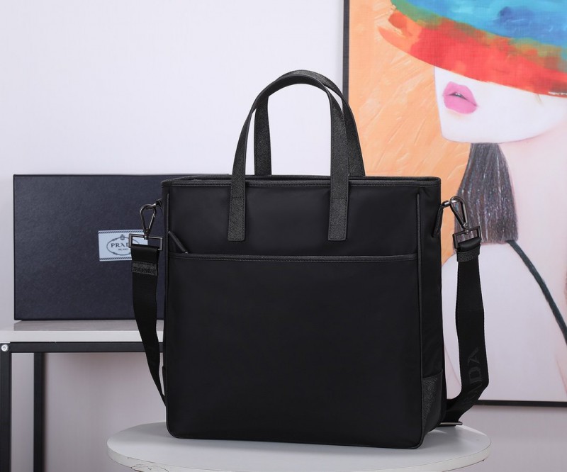Prada 153 7