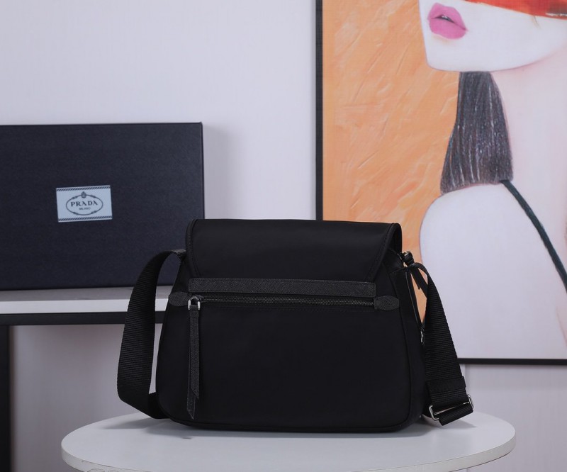 Prada 180 7