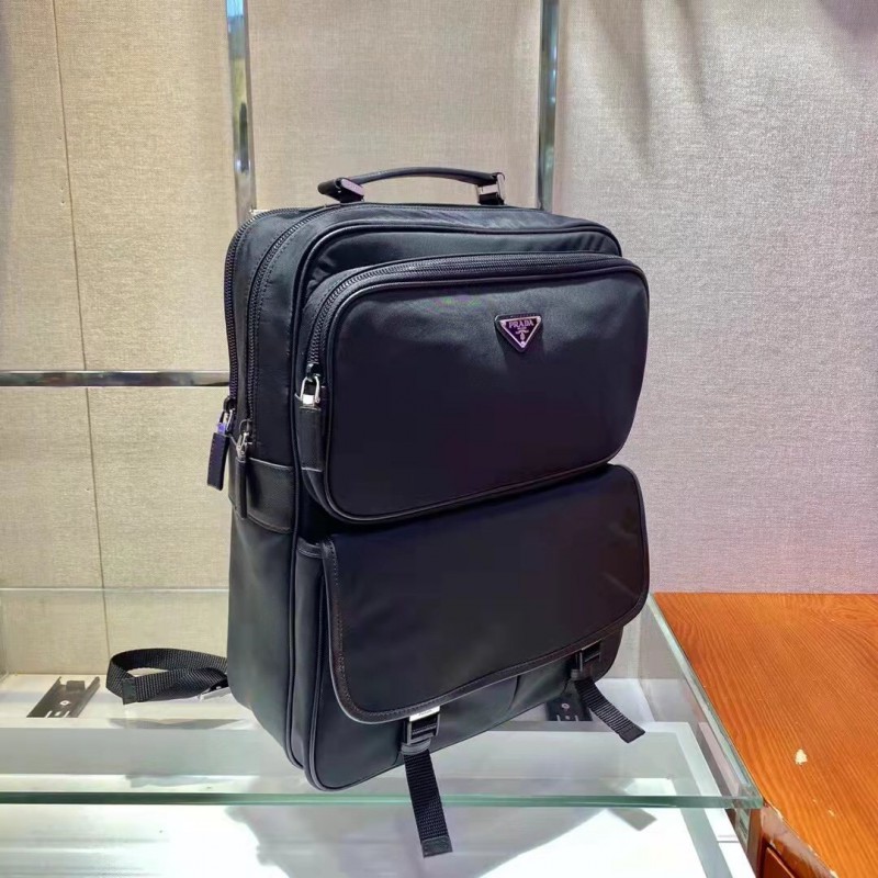 Prada 220 7