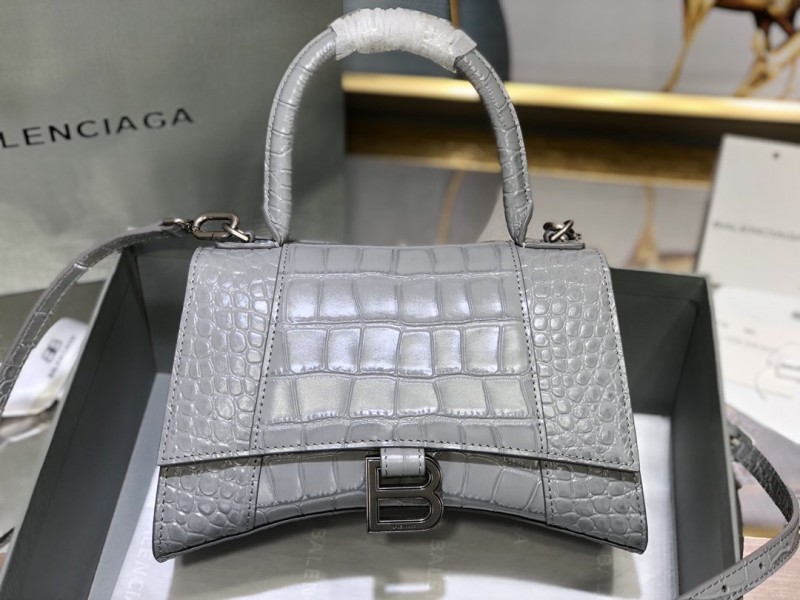 Balenciaga 103 7