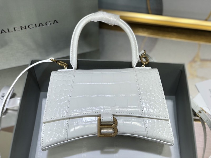 Balenciaga 108 7