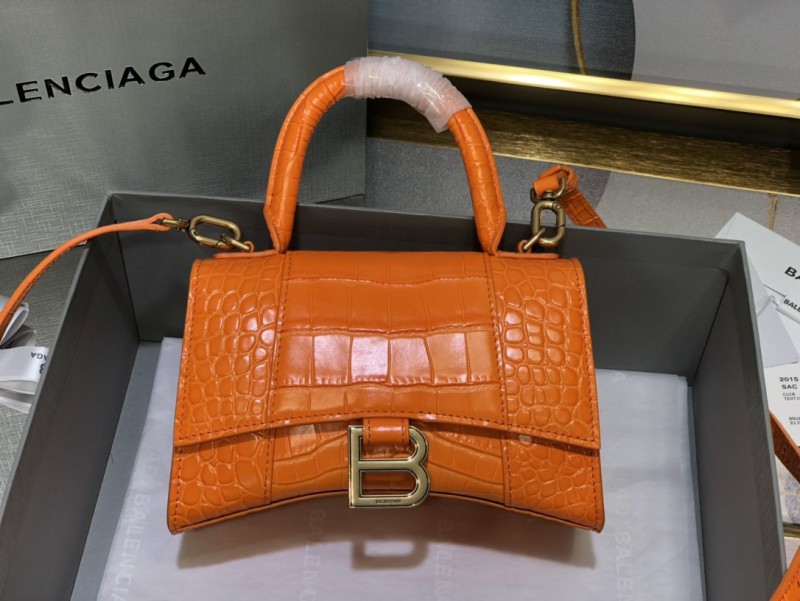 Balenciaga 114 7