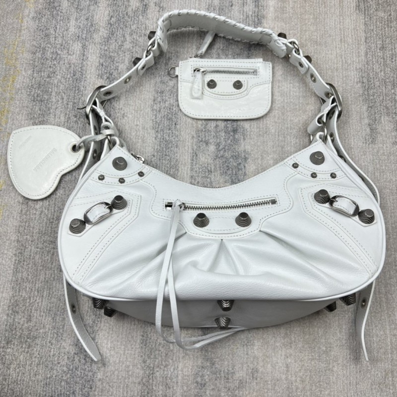 Balenciaga 147 7