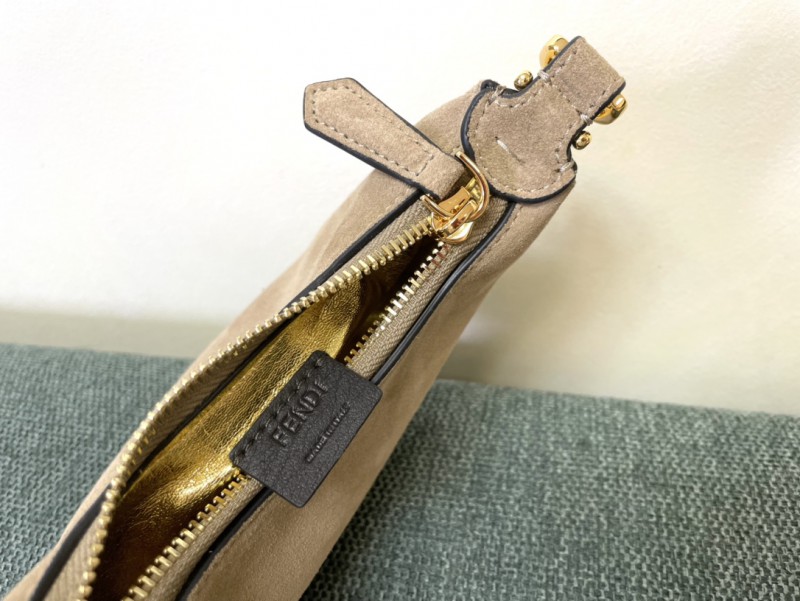 Fendi 024 7