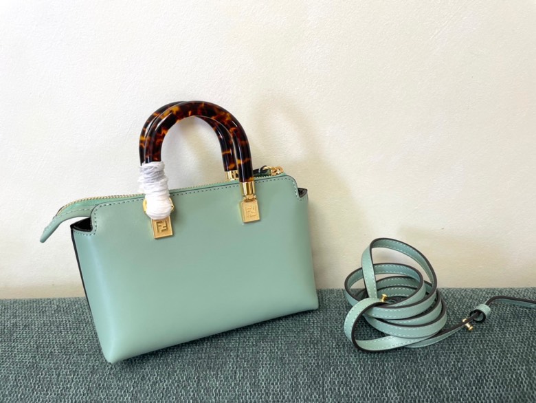 Fendi 051 7