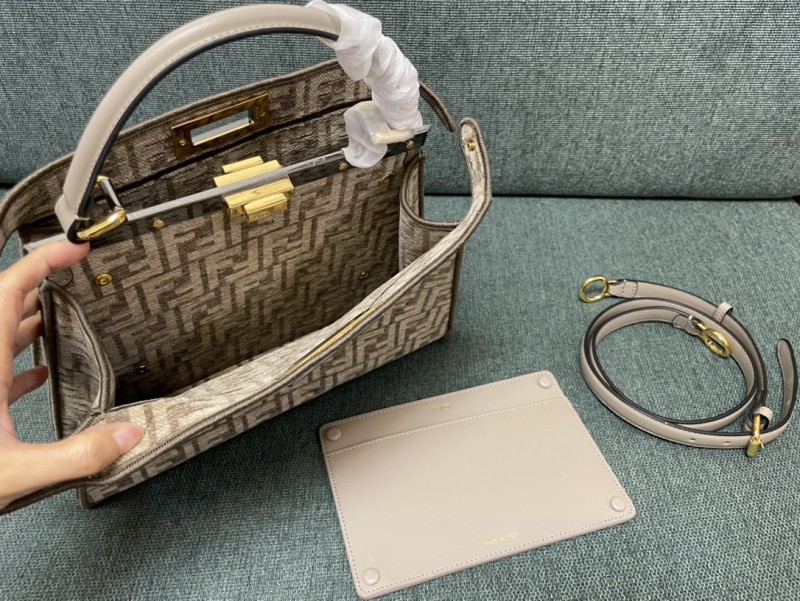 Fendi 063 7