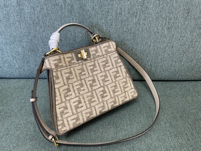 Fendi 065 7