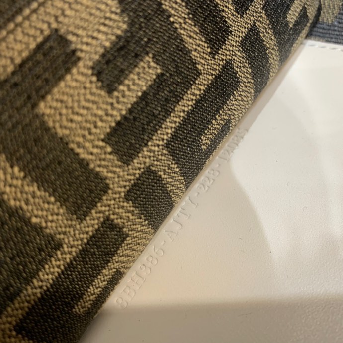 Fendi 094 7