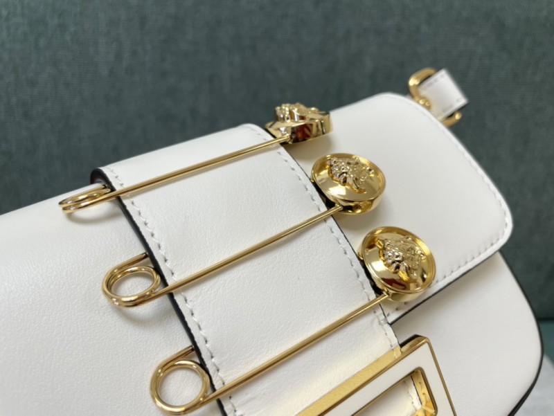 Fendi 100 7