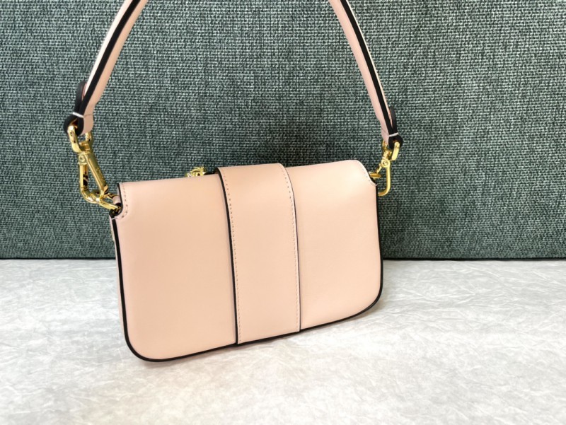 Fendi 101 7