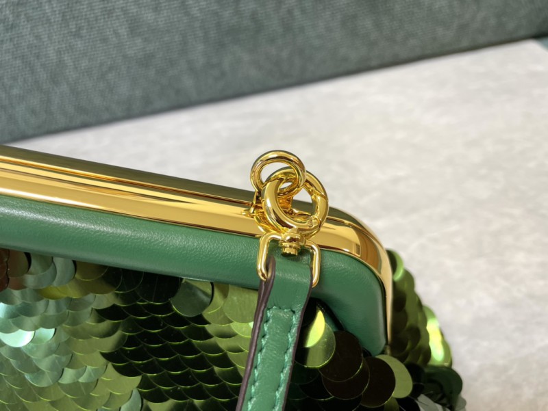 Fendi 131 7