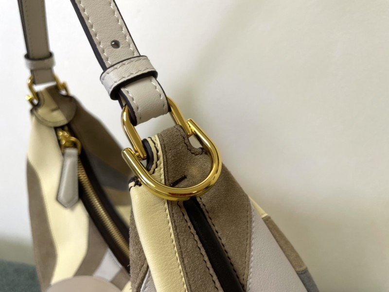 Fendi 145 7