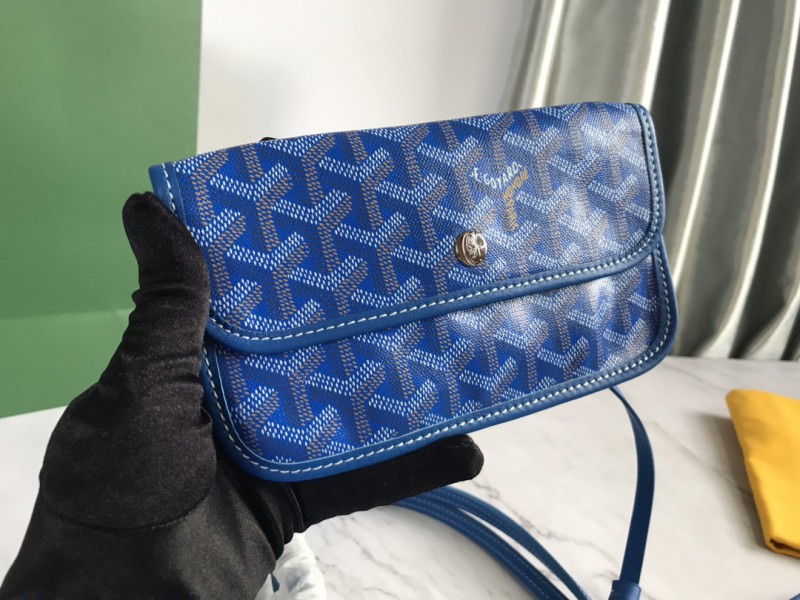 Goyard 044 7