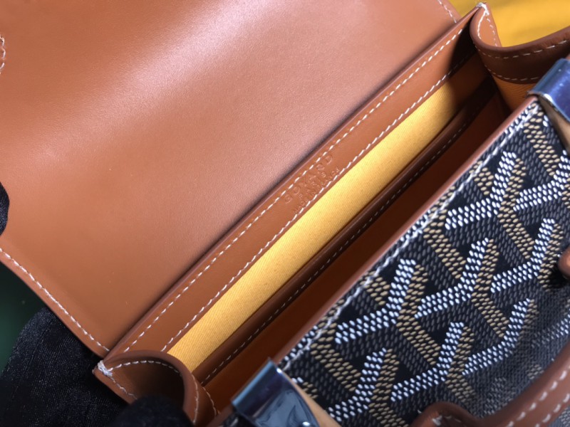 Goyard 211 7