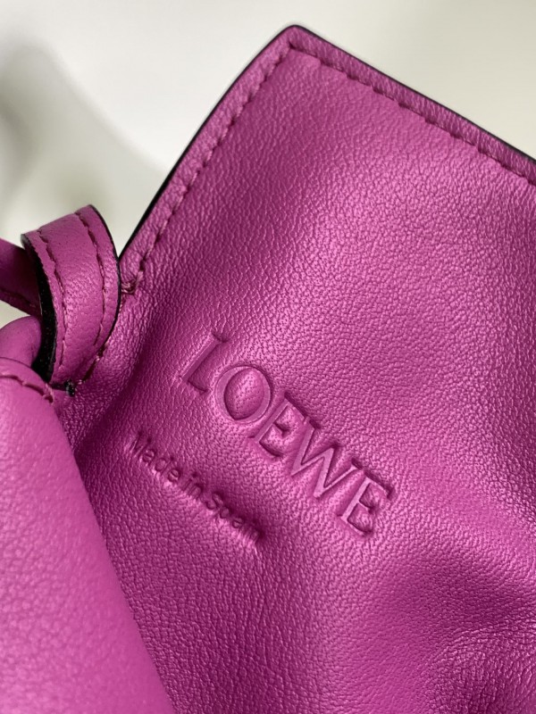 Loewe 017 7