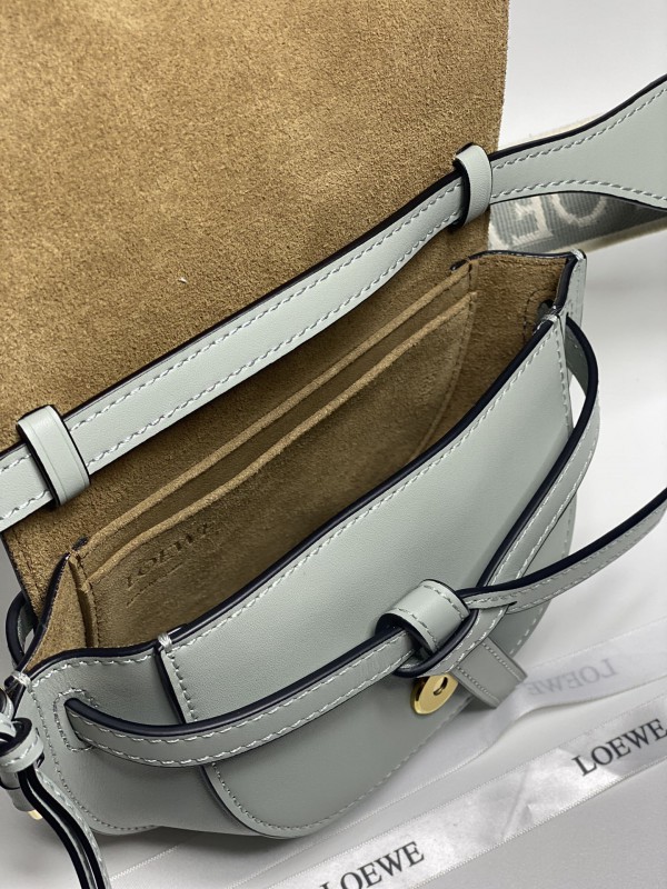 Loewe 043 7
