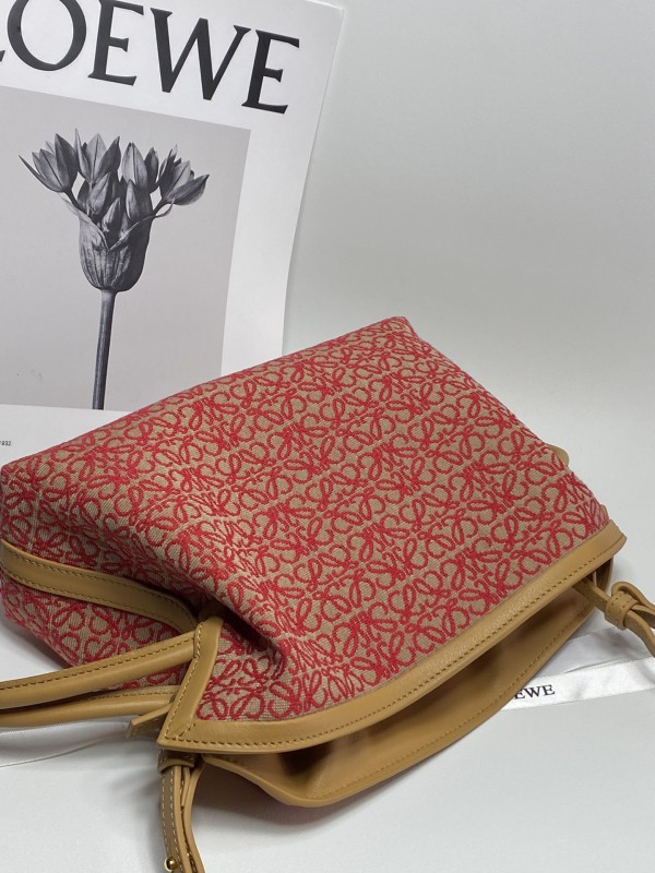 Loewe 079 7
