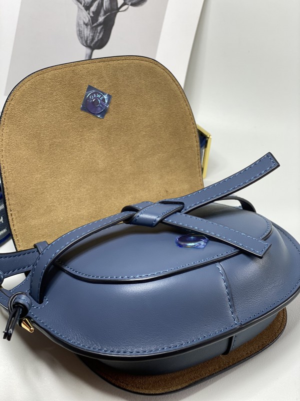 Loewe 113 7