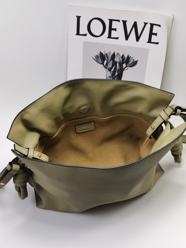 Loewe 117 7