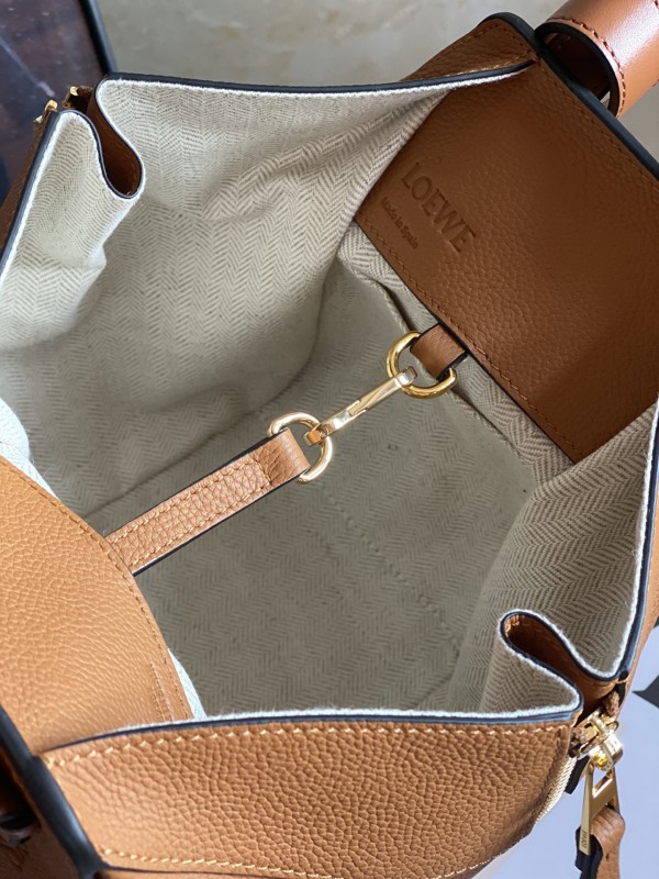 Loewe 153 7