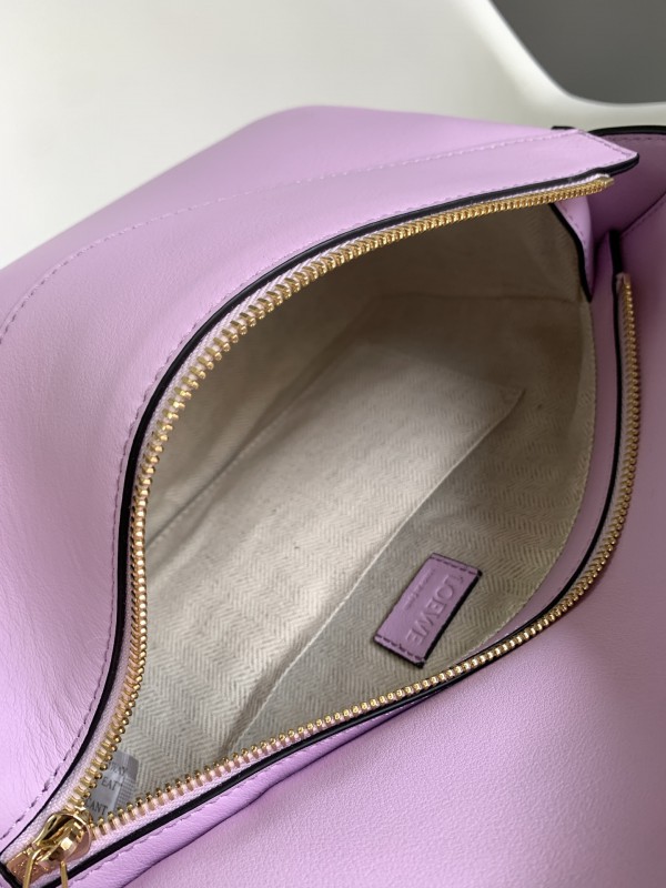 Loewe 212 7