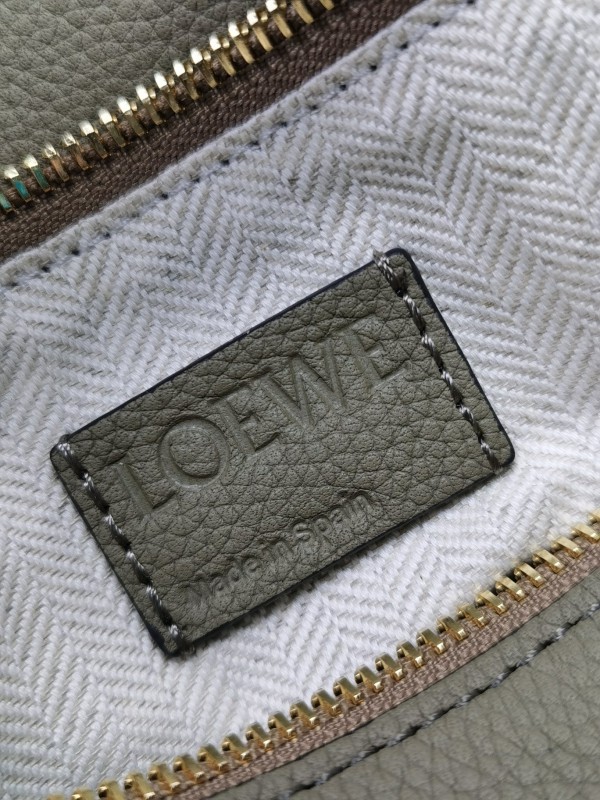 Loewe 235 7